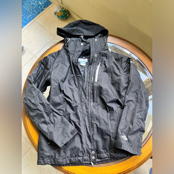🌲COLUMBIA🌲- Black Omni-Heat Rain Shell Womens Large Used - Picture 7 of 13